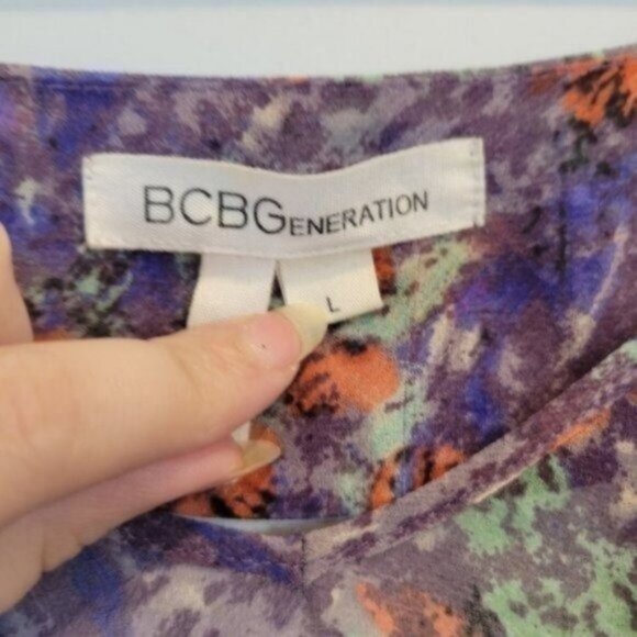 BCBG Generation Sheer Multicolor Water Color Cut Out Back High Low Blouse - Picture 6 of 9